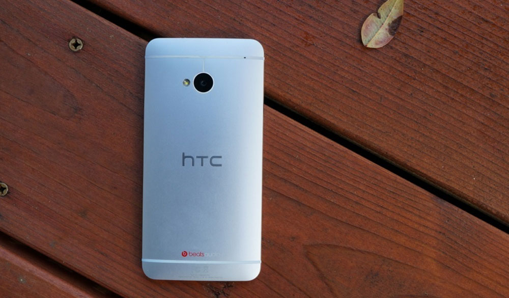 One m7 htc android 