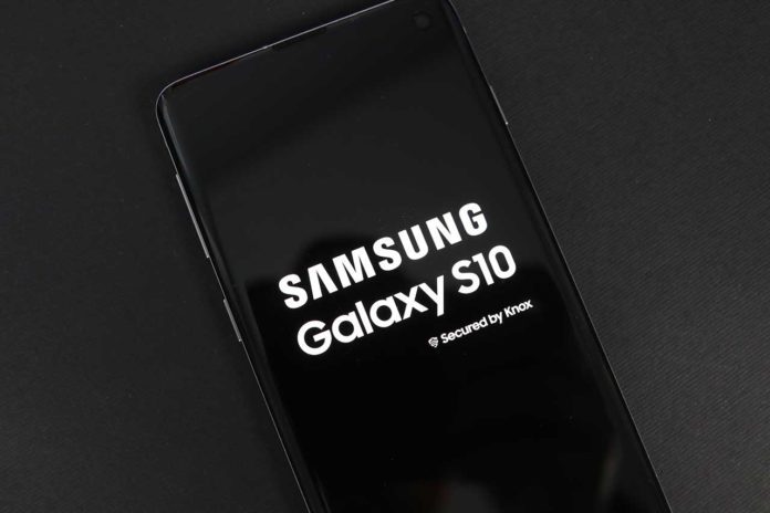 galaxy s10 android 11 gsi